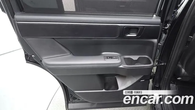 Hyundai Santa Fe — Фото автомобиля 14