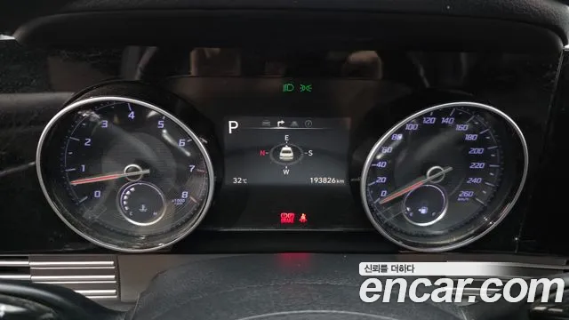 Hyundai Grandeur Новый Grandeur IG 3.0 LPi (Для проката) — Фото автомобиля 8