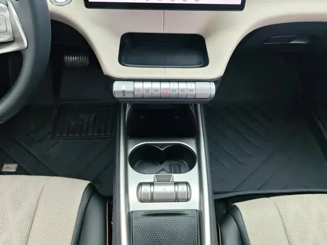 BYD Dolphin — Фото автомобиля 16