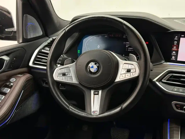 BMW X5 — Фото автомобиля 12