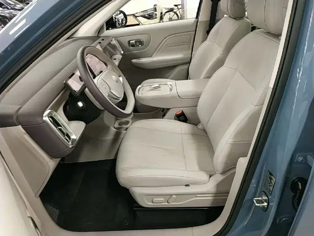 Leapmotor B10 — Фото автомобиля 14