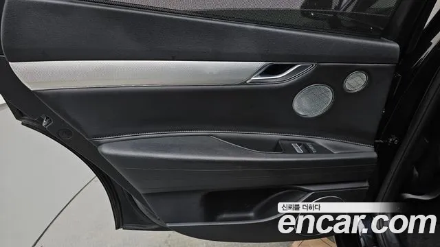 Genesis G80 RG3 — Фото автомобиля 14