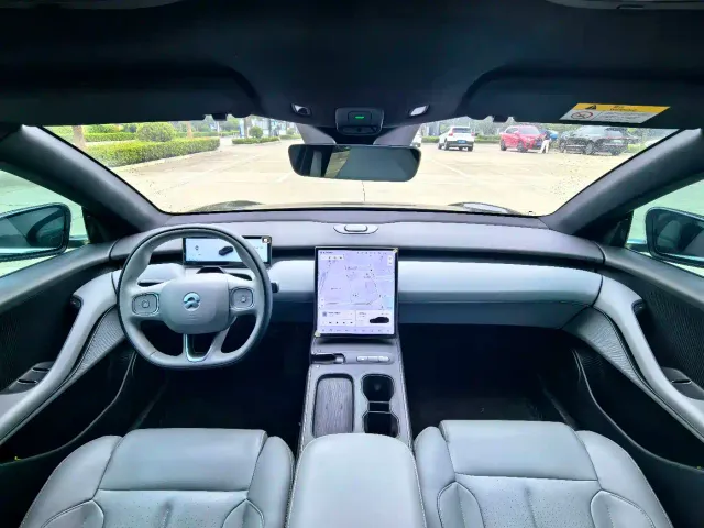 Nio ET5 Touring — Фото автомобиля 5