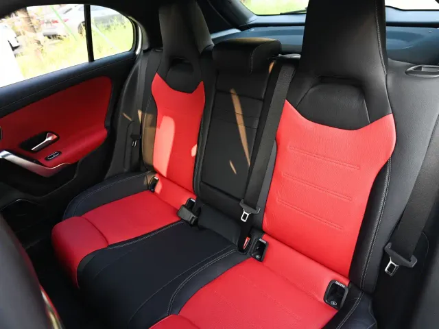 Mercedes-Benz A-Class AMG — Фото автомобиля 16