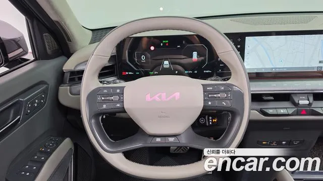 Kia EV9 — Фото автомобиля 14