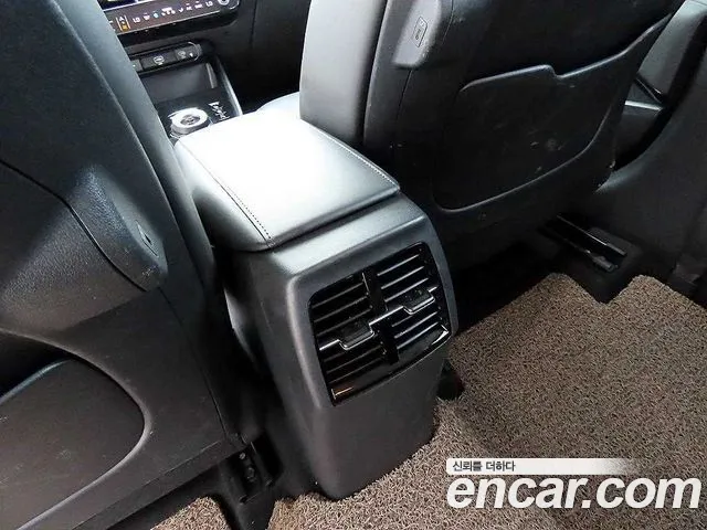Kia Niro The All New Niro Signature — Фото автомобиля 18