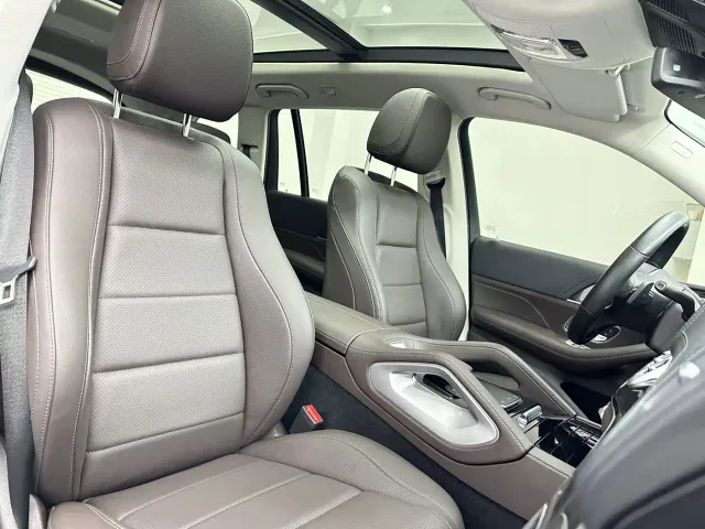 Mercedes-Benz GLS-Class — Фото автомобиля 12