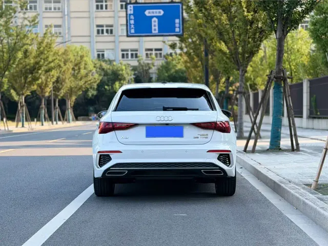 Audi A3 — Фото автомобиля 5
