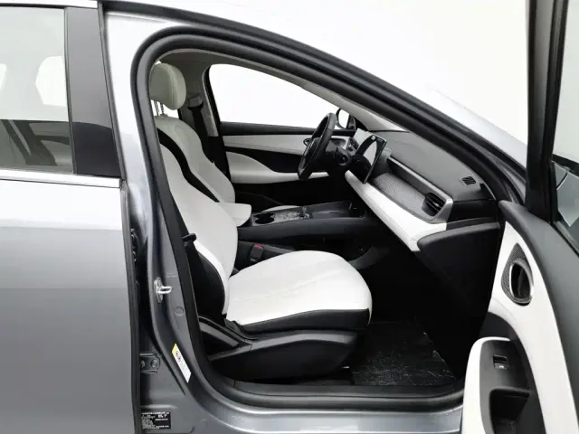 BYD Seal 05 DM-i — Фото автомобиля 23