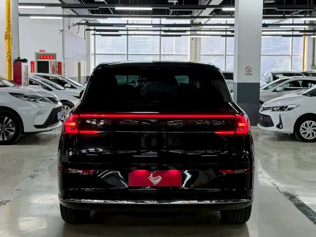 Changan Qiyuan Q07 — Фото автомобиля 14
