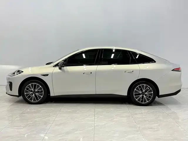GAC Aion RT — Фото автомобиля 2