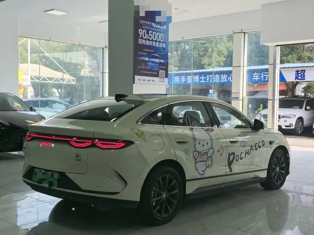 BYD Qin L — Фото автомобиля 4