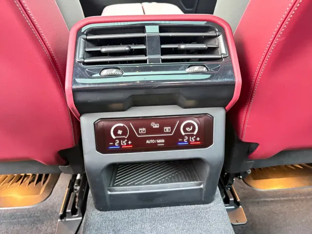 BMW 5 Series — Фото автомобиля 22