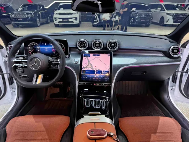 Mercedes-Benz C-Class — Фото автомобиля 11