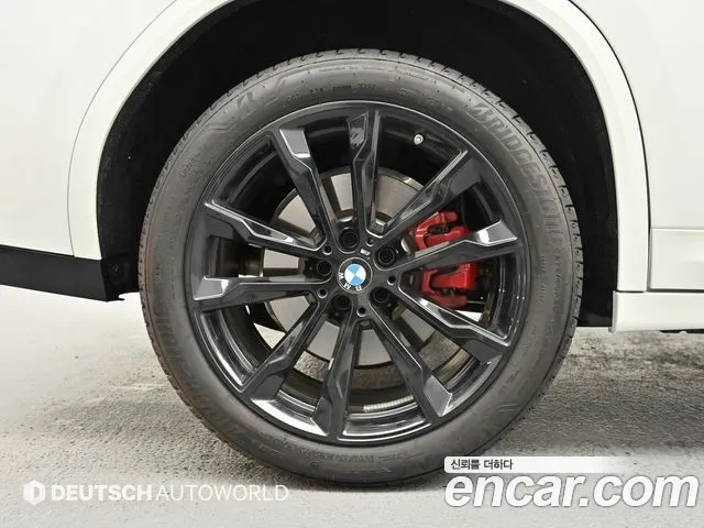 BMW X4 xDrive20i M Sport Pro Special Edition — Фото автомобиля 5