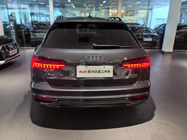 Audi A6 — Фото автомобиля 4