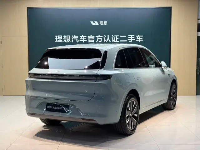 Li Auto L6 — Фото автомобиля 3