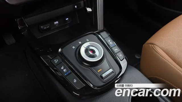 Kia Seltos — Фото автомобиля 12