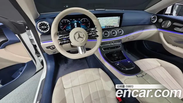 Mercedes-Benz E-Class — Фото автомобиля 7