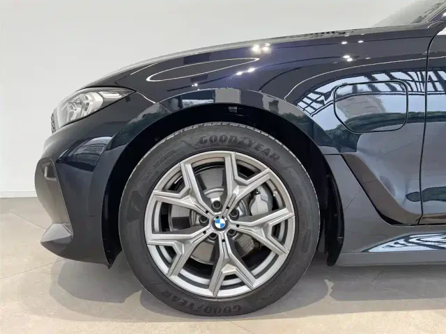 BMW i3 — Фото автомобиля 18