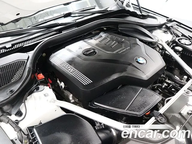 BMW 5 Series G30 — Фото автомобиля 19