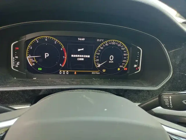 Volkswagen Passat — Фото автомобиля 13
