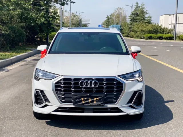 Audi Q3 — Фото автомобиля 2