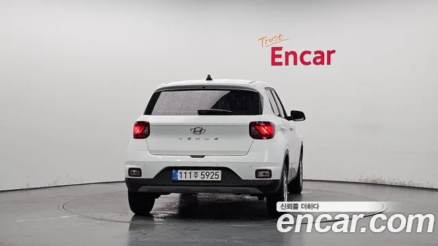 Hyundai Venue Venue 1.6 Premium — Фото автомобиля 4