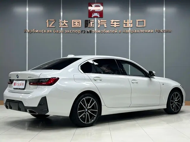 BMW 3 Series — Фото автомобиля 6