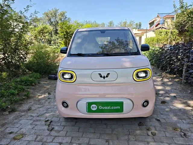 Wuling Hongguang Mini EV — Фото автомобиля 2