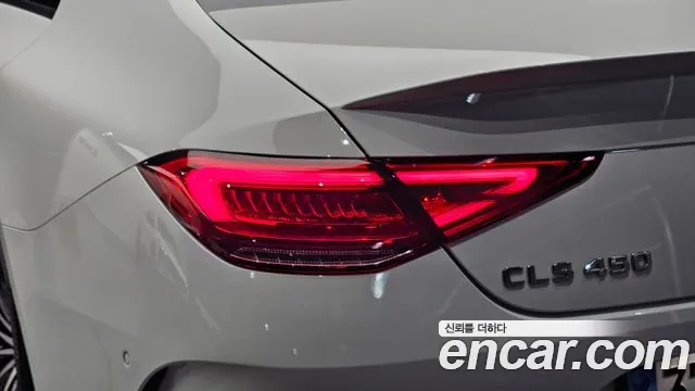 Mercedes-Benz CLS-Class — Фото автомобиля 22