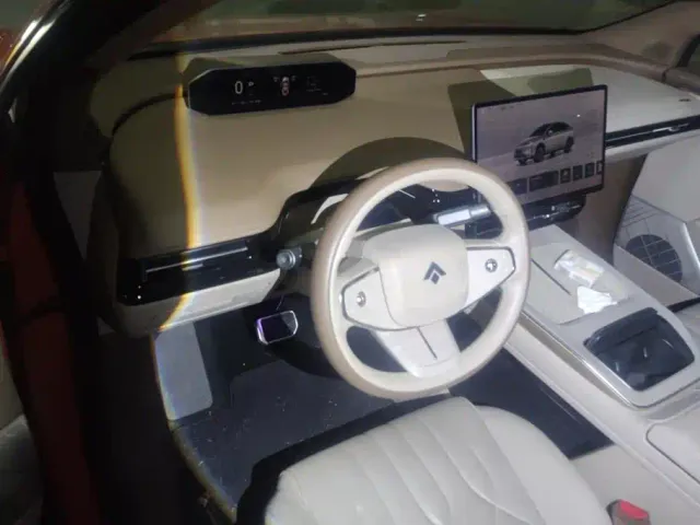 GAC Hyptec HT — Фото автомобиля 12