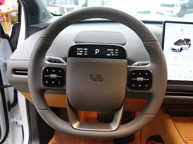 Li Auto i8 — Фото автомобиля 11