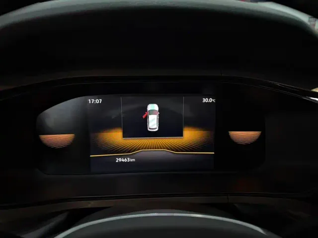 Volkswagen Tharu — Фото автомобиля 8