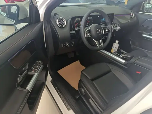 Mercedes-Benz GLA-Class — Фото автомобиля 15