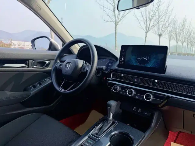 Honda Civic — Фото автомобиля 8