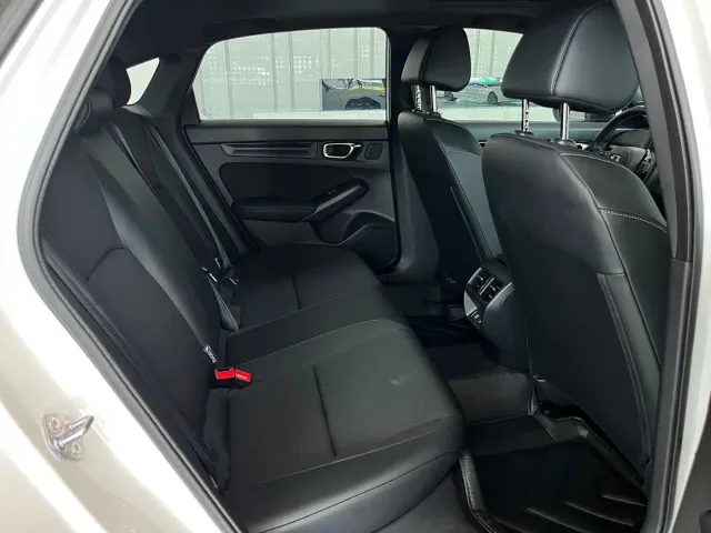 Honda Civic — Фото автомобиля 12
