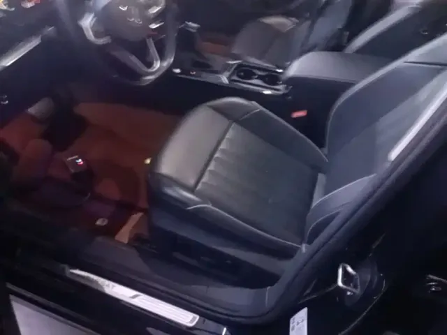 Volkswagen Passat 2022 330TSI Starlight Elite Edition — Фото автомобиля 14