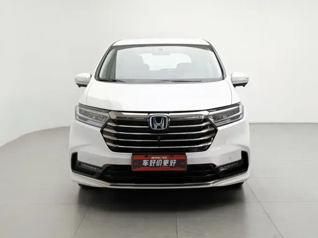 Honda Odyssey — Фото автомобиля 3