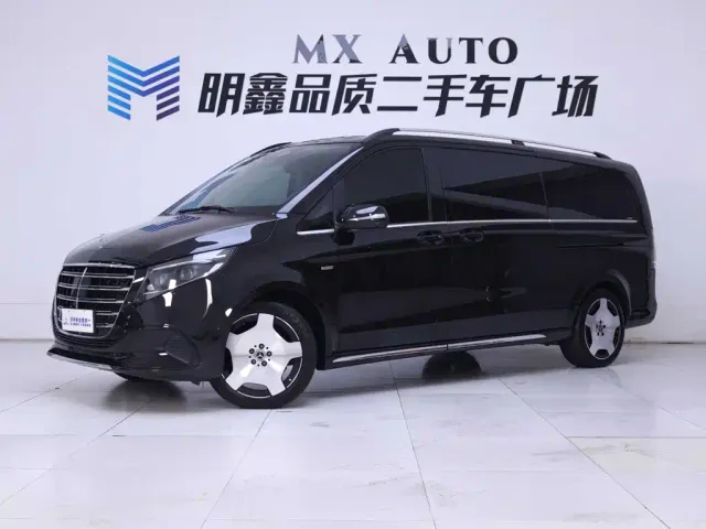 Mercedes-Benz V-Class — Фото автомобиля 2