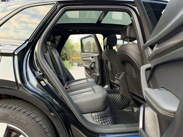 Audi Q5L — Фото автомобиля 20
