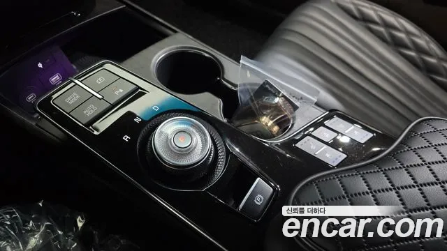 Kia K8 Signature — Фото автомобиля 8