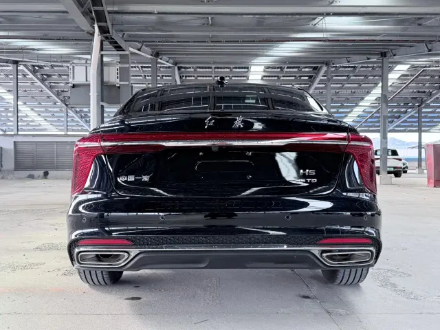 Hongqi H5 — Фото автомобиля 5