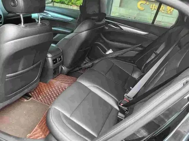 Cadillac CT5 — Фото автомобиля 8