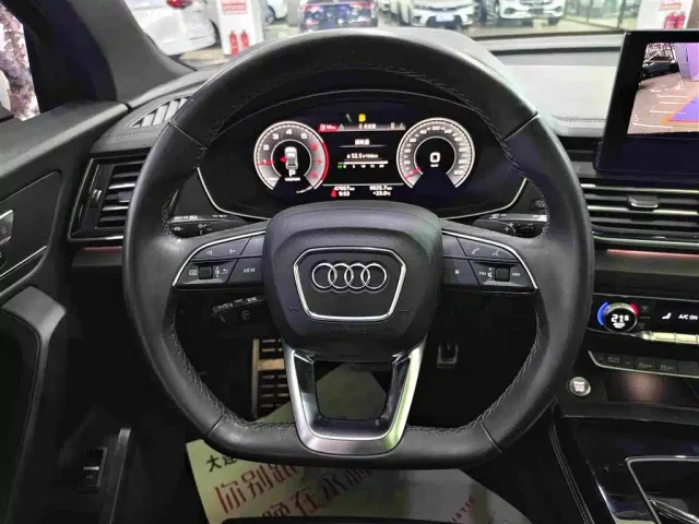 Audi Q5L — Фото автомобиля 8