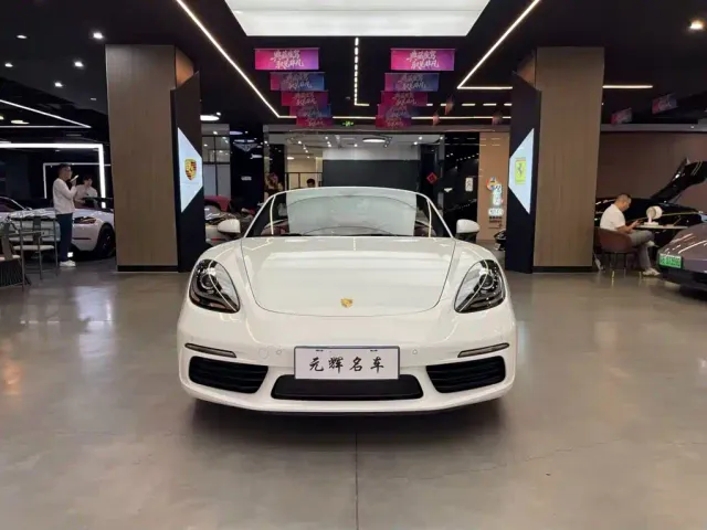 Porsche Porsche 718 2023 Boxster Style Edition 2.0T — Фото автомобиля 2
