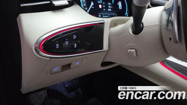 Genesis GV70 — Фото автомобиля 27
