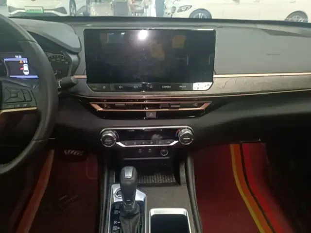 Nissan Teana — Фото автомобиля 12