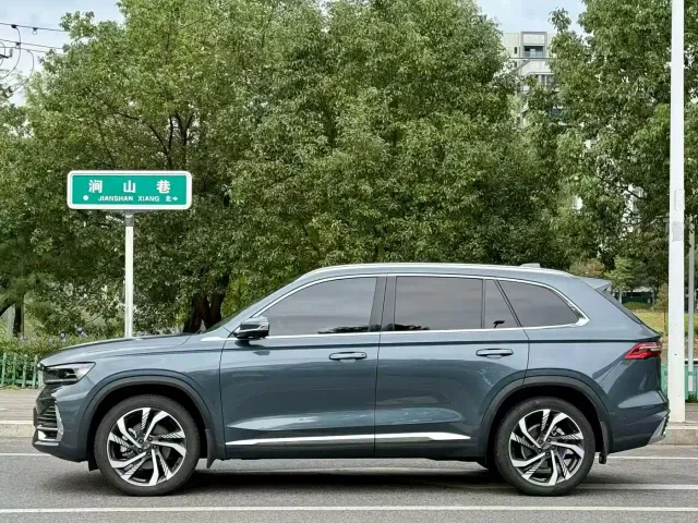 Geely Xingyue L — Фото автомобиля 7