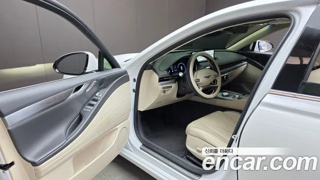 Genesis G80 RG3 — Фото автомобиля 15